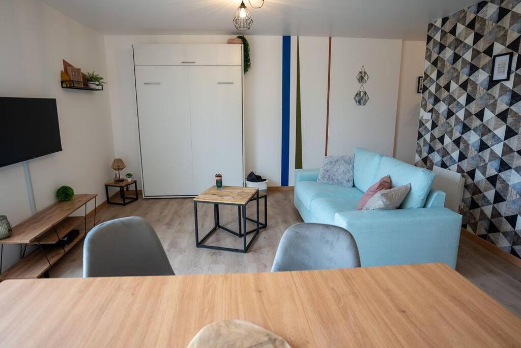 Apartamento La Terrasse Des Bons Jours Charleville-Mézières Exterior foto